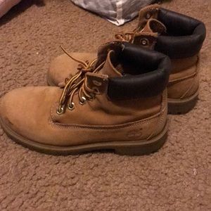 Boys Timberlands